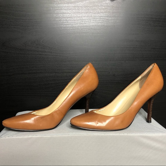 Ralph Lauren Size 7.5 Women’s Chestnut Heels - Picture 2 of 10